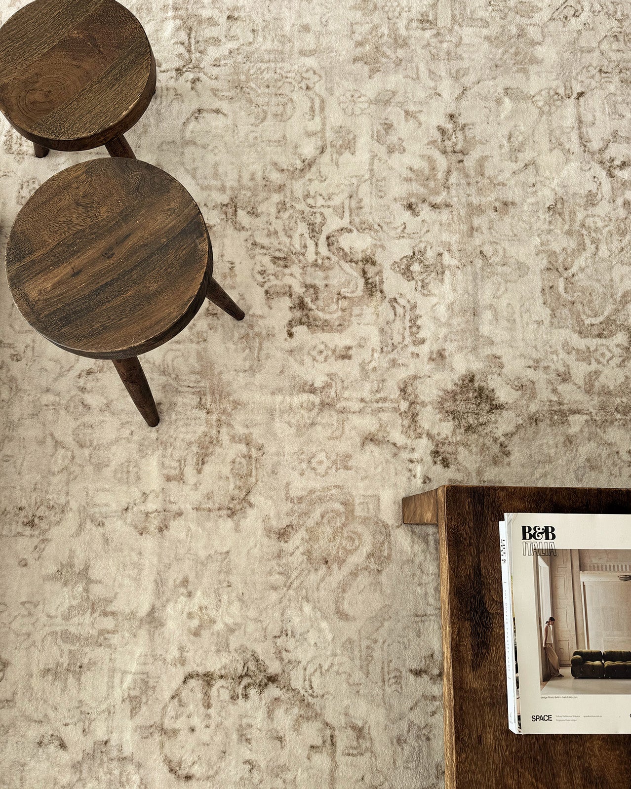 mabay beige floral medallion washable rug mabay beige floral medallion washable rug
